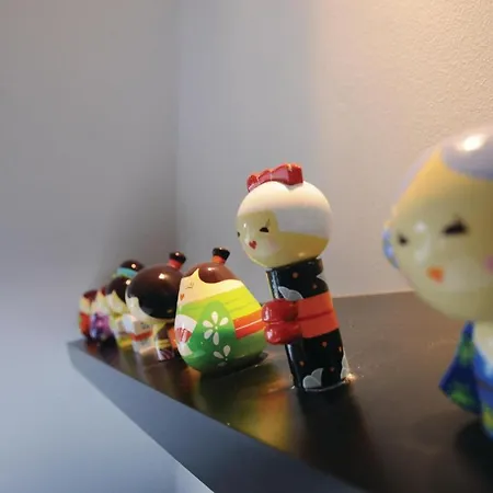 Holiday 04 *